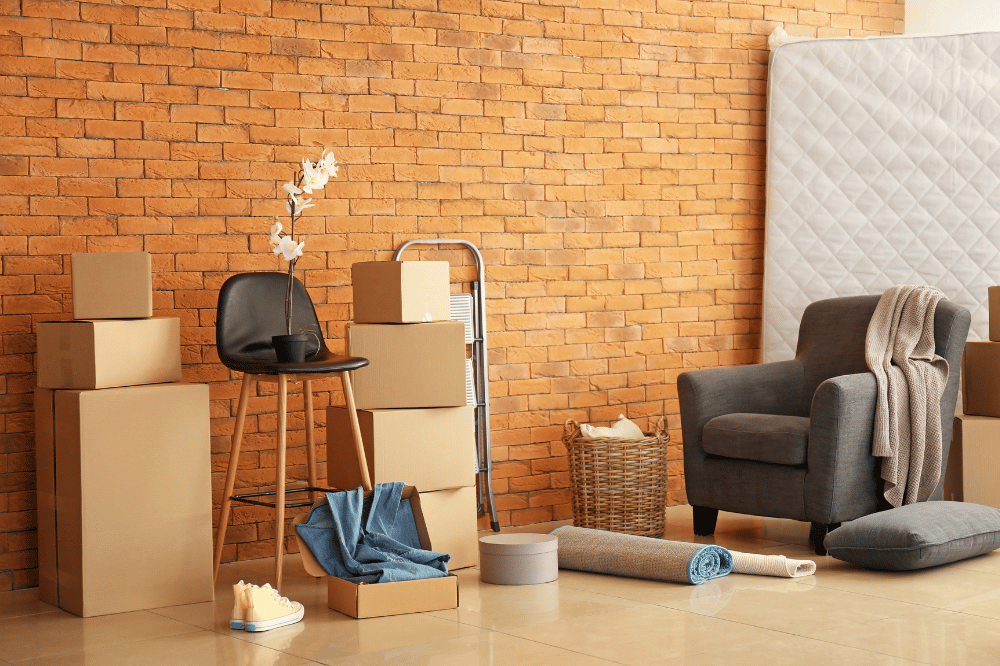house clearance furniture boxes sorting belongings empty house UK
