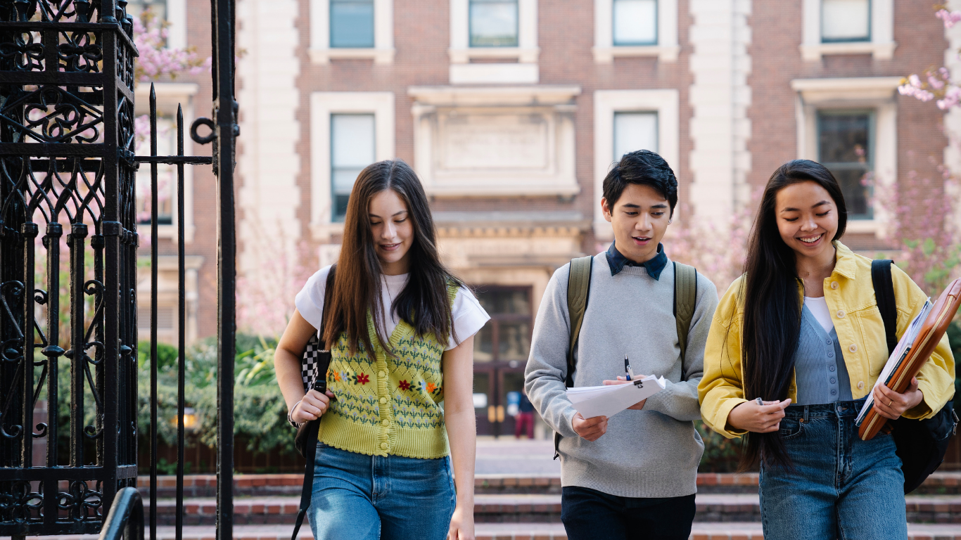 Budget guide for international students moving to the UK