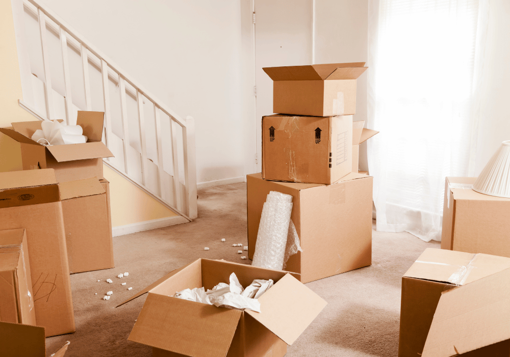 how does self storage work