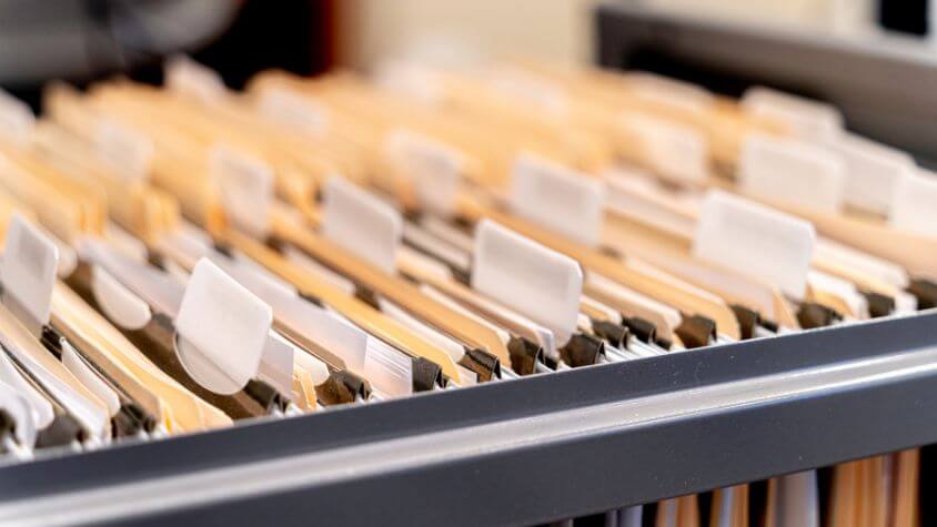 Why your business needs storage for archiving documents and records