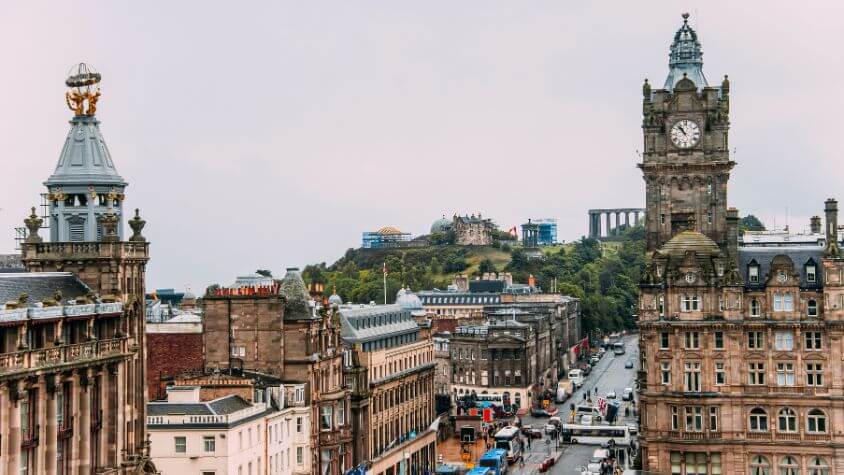 New Town is one of the best places to live in Edinburgh with close proximity to Princes Street