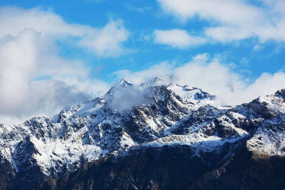 Image showing mountains in New Zealand in the winter, one of the best times to visit New Zealand